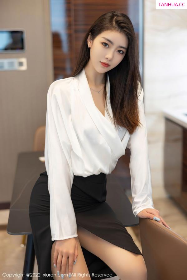 可乐Vicky  [XiuRen]高清写真图 2022.04.14 No.4869 可樂Vicky第20张图片